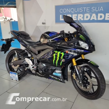 Yamaha YZF R3 MONSTER