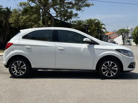 ONIX 1.4 MPFI LTZ 8V