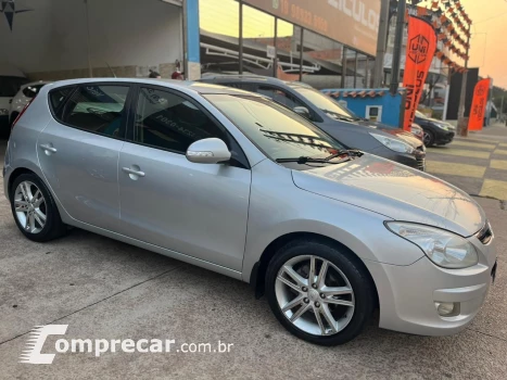 i30 2.0 16V 145cv 5p Mec.