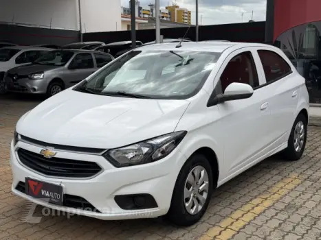 CHEVROLET ONIX - 1.0 MPFI LT 8V 4P MANUAL 4 portas