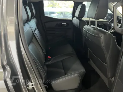 TRITON 2.4 Biturbo CD Hpe-s 4X4