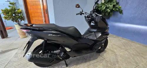 PCX 150 DLX