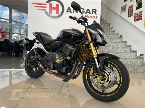 CB 600F HORNET