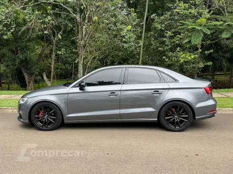 A3 1.4 TFSI Sedan Ambiente 16V