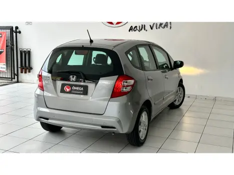 FIT 1.4 LX 16V FLEX 4P AUTOMÁTICO