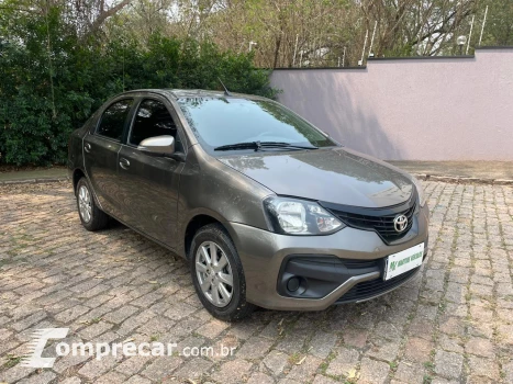 ETIOS 1.5 X Plus Sedan 16V