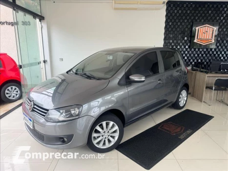 Volkswagen FOX 1.6 MI 8V 4 portas