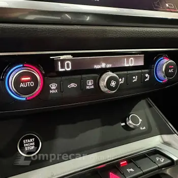 Q3 Performance 2.0 TFSI Tiptr. Quattro