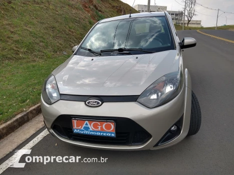 FORD FIESTA 1.6 Rocam Hatch 8V 4 portas