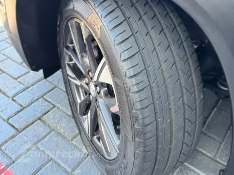 TRACKER 1.2 Turbo Premier