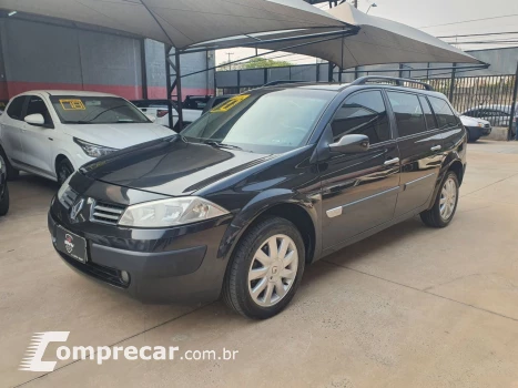 Renault Megane Grand Tour 2.0 16V 4P DYNAMIQUE AUTOMÁTICO 4 portas