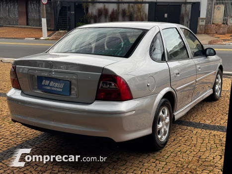 VECTRA 2.2 MPFI GL Milenium 8V