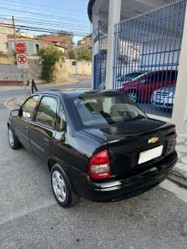 CLASSIC 1.0 MPFI Life 8V