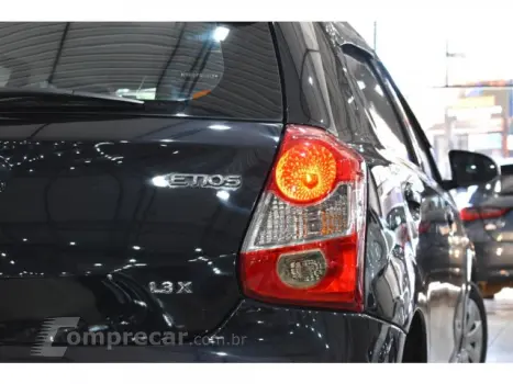 ETIOS HATCH - 1.3 X 16V 4P MANUAL