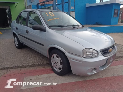 CORSA 1.0 MPFI Classic Sedan Life 8V