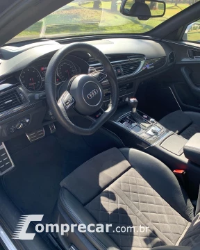 Audi RS6 4.0 Avant V8 32V Bi-turbo 4 portas