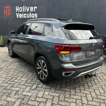 TAOS 1.4 250 TSI Highline