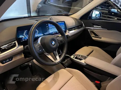 X1 2.0 16V 4P S DRIVE 20I X-LINE TURBO AUTOMÁTICO
