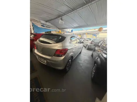 ONIX 1.4 MPFI LTZ 8V FLEX 4P AUTOMÁTICO