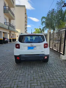 RENEGADE 1.8 16V Longitude