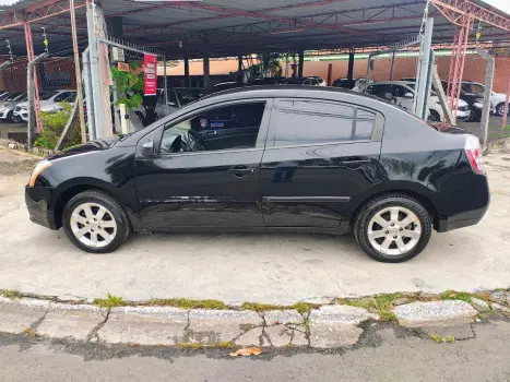 NISSAN Sentra S 2.0 4 portas