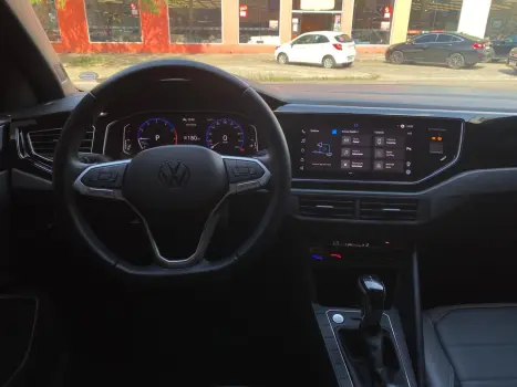 Nivus Highline 1.0 200 TSI Flex Aut.