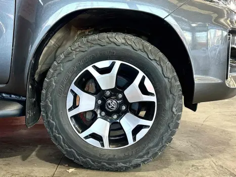 HILUX 2.8 SRX 4X4 CD 16V DIESEL 4P AUTOMÁTICO