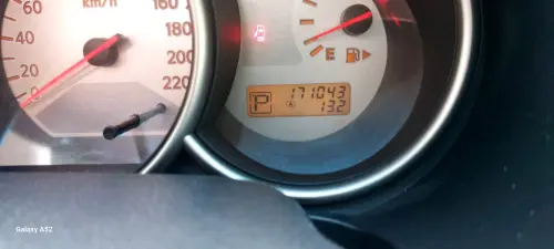 LIVINA 1.8 SL X-gear 16V