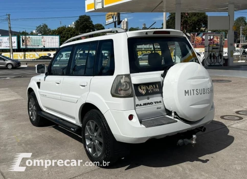 Pajero TR4 2.0 Flex 16V 4X2 Aut.