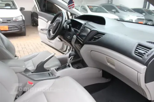 Civic 2.0 16V 4P FLEX EXR AUTOMÁTICO