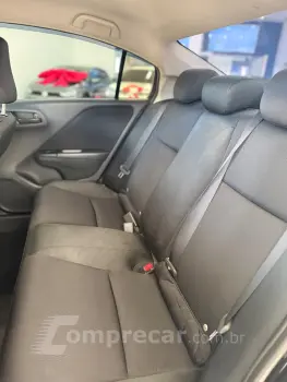 CITY Sedan DX 1.5 Flex 16V Mec.