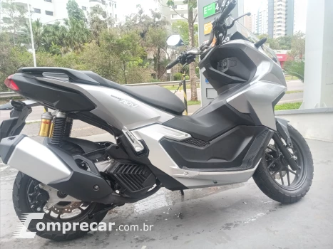 Adv 160 abs
