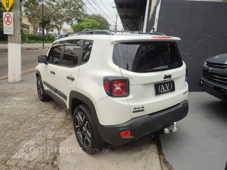 RENEGADE 2.0 16V Turbo Sport 4X4
