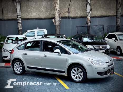 CITROEN C4 1.6 GLX 16V 4 portas