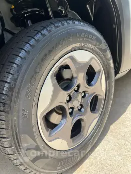 Renegade 1.8 4x2 Flex 16V Aut.