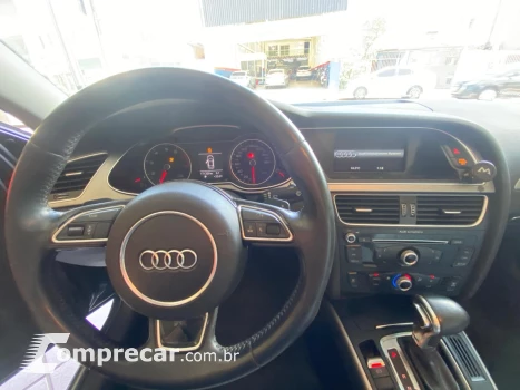 Audi A4 2.0 TFSI Ambiente Sedan 183 CV Turbo 4 portas