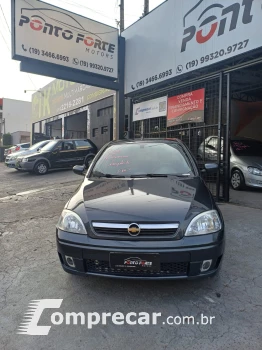 CHEVROLET Corsa Sedan Premium 1.4 4 portas