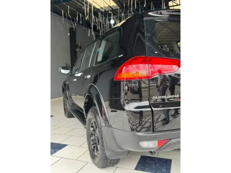 PAJERO DAKAR 3.2 4X4 16V TURBO INTERCOOLER DIESEL 4P AUTOMÁT