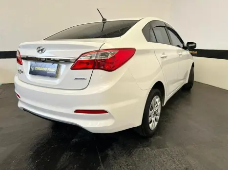 HB20S 1.6 COMFORT PLUS 16V FLEX 4P AUTOMATICO