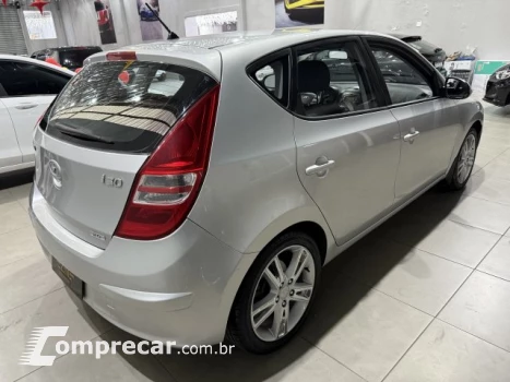 I30 - 2.0 MPFI GLS 16V 4P MANUAL