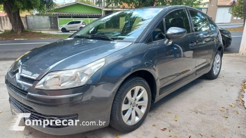 CITROEN C4 1.6 GLX 16V 4 portas