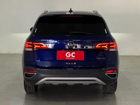 TAOS 1.4 250 TSI TOTAL FLEX HIGHLINE AUTOMÁTICO