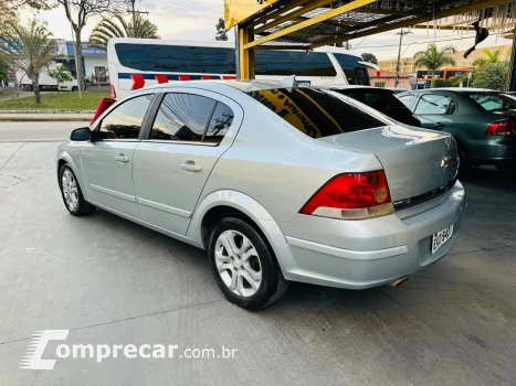 Vectra Sedan 2.0 4P FLEX ELEGANCE