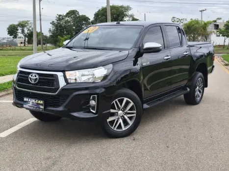 Toyota HILUX 2.8 SRV 4X4 CD 16V DIESEL 4P AUTOMÁTICO 4 portas