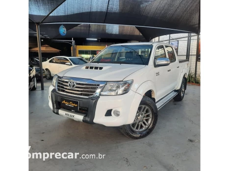 Toyota HILUX 3.0 SRV 4X4 CD 16V TURBO INTERCOOLER DIESEL 4P AUTOMÁT 4 portas