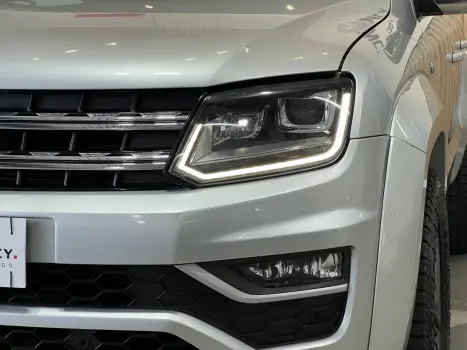 AMAROK 3.0 V6 TDI DIESEL HIGHLINE EXTREME CD 4MOTION AUTOMÁT