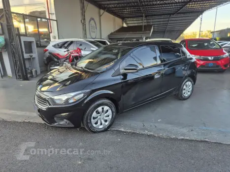 CHEVROLET ONIX HATCH LT 1.0 8V FlexPower 5p Mec. 4 portas