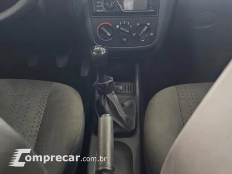 CORSA HATCH - 1.4 MPFI MAXX 8V 4P MANUAL