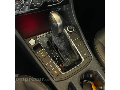 JETTA 1.4 250 TSI TOTAL FLEX R-LINE TIPTRONIC