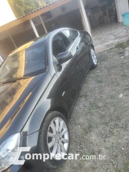 Mercedes-Benz C 180 1.6 CGI Coupé 2 portas